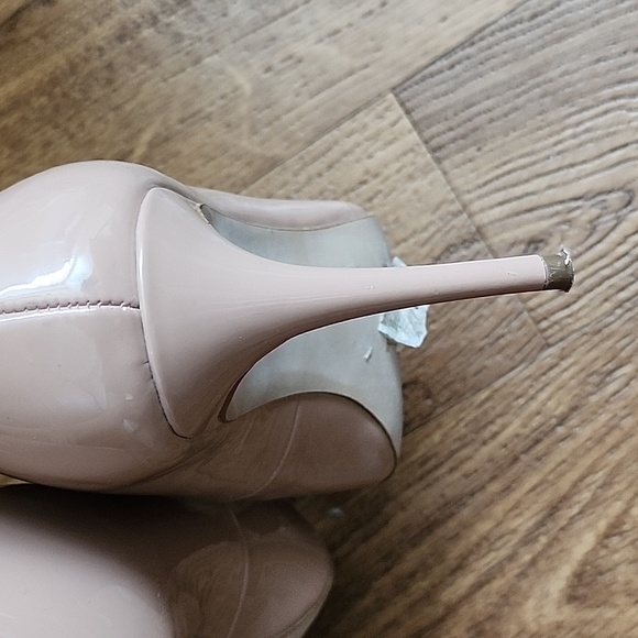 Steve Madden Lorean Nude Patent pump in size US 6.5 heels 3.5 inches - Picture 12 of 12